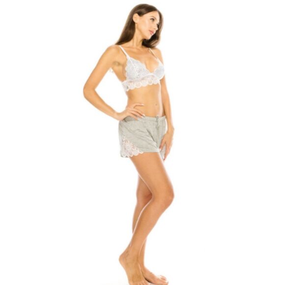 Women's Super soft shorts & lace bra set Grey/White - Picture 3 of 4